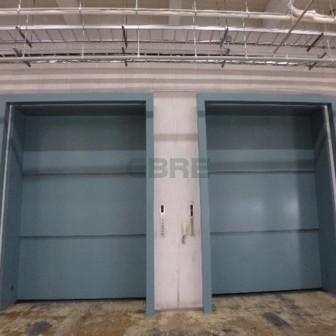 荷物用昇降設備