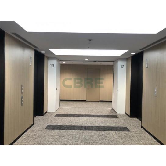 13階 エレベーターホール