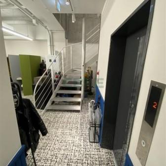 地下1階 エレベーターホール