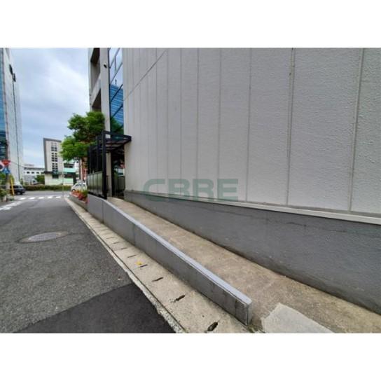 建物前面スペース