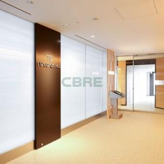 エントランスドア前１