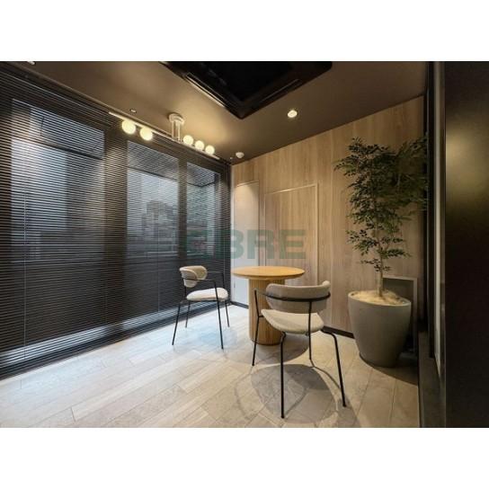 ｴﾝﾄﾗﾝｽ-4