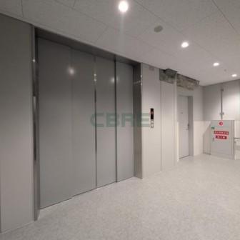 荷物用昇降設備