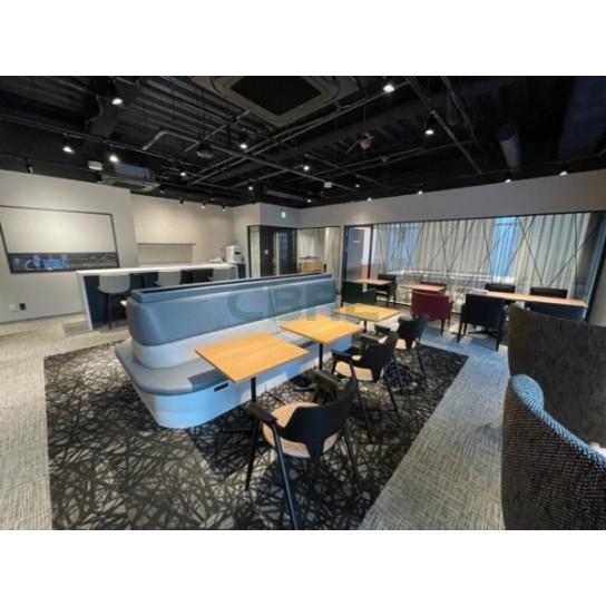 8Fメインラウンジ