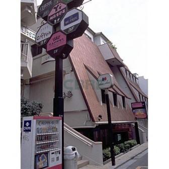 ゼックスバウム館