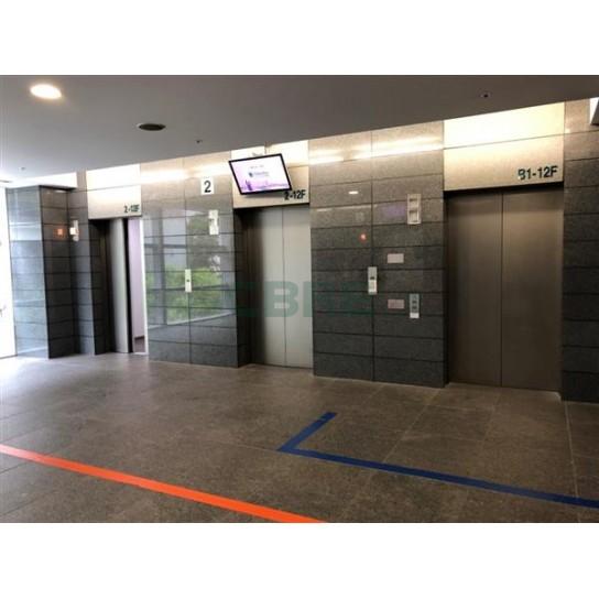 エレベーターホール