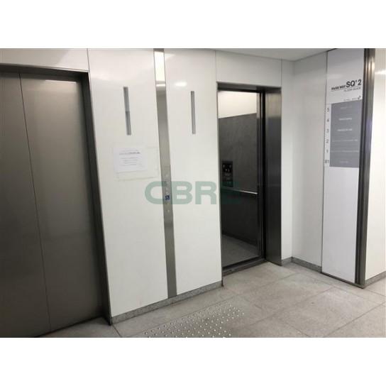 エレベーターホール