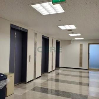 エレベーターホール