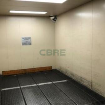 荷物用昇降設備