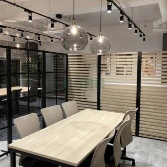 ミーティングスペース