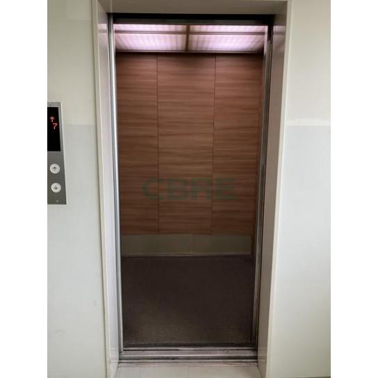 エレベーターホール