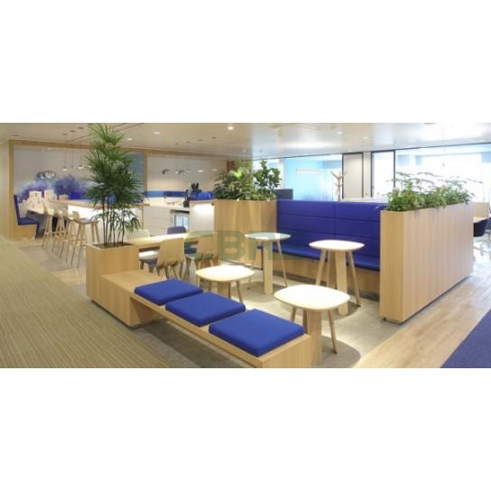 打ち合わせスペース３