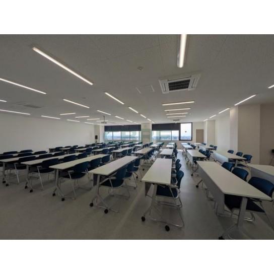 カンファレンスルーム