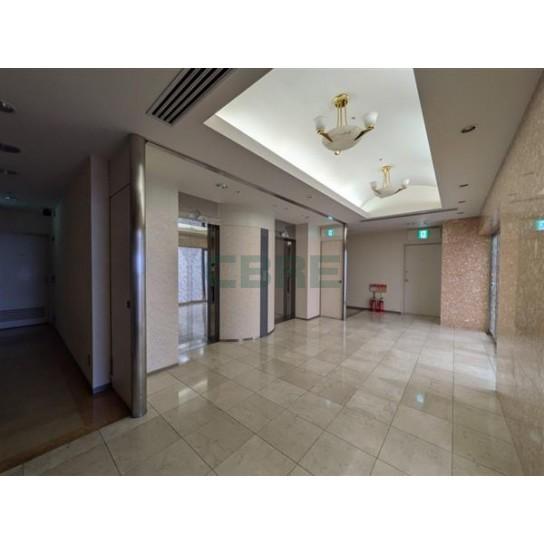 8階 エレベーターホール