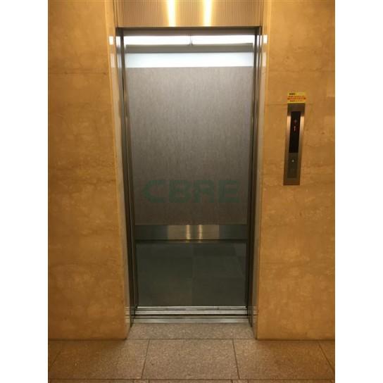 エレベーターホール