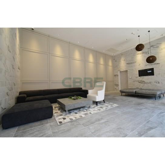 1Fエントランス