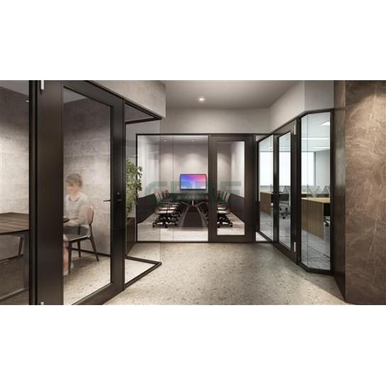 カンファレンスルーム