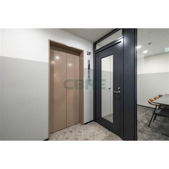 2階 エレベーターホール