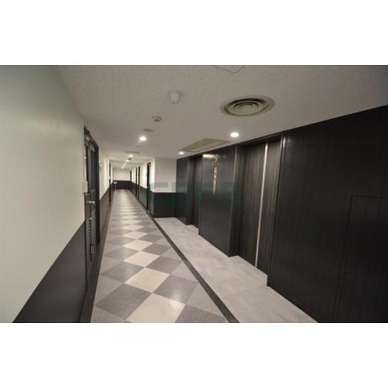 9階 エレベーターホール
