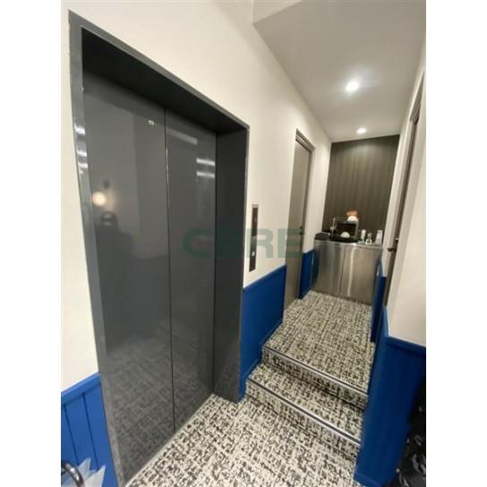 地下1階 エレベーターホール