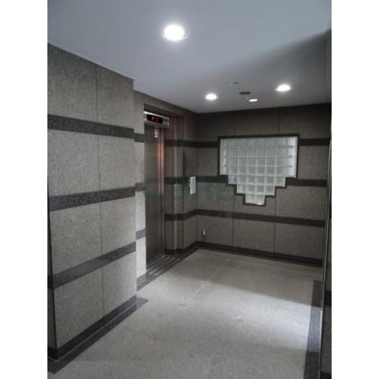 エレベーターホール