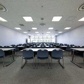 カンファレンスルーム