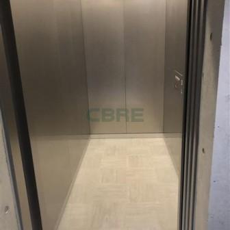 エレベーターホール