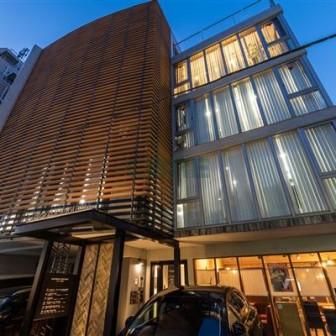 パストラーレ神宮前