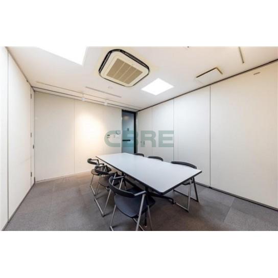 カンファレンスルーム