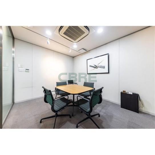 カンファレンスルーム