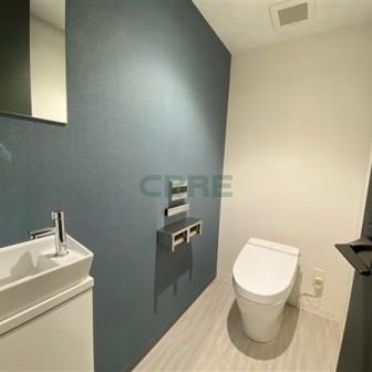 地下1階 トイレ