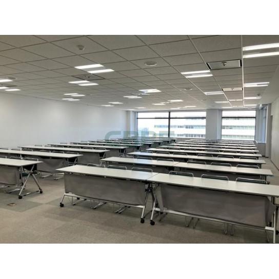 カンファレンスルーム