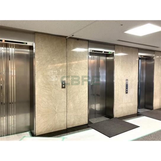 エレベーターホール