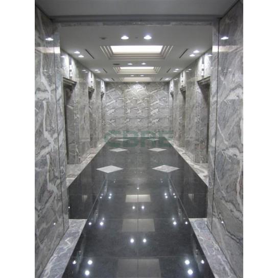 エレベーターホール