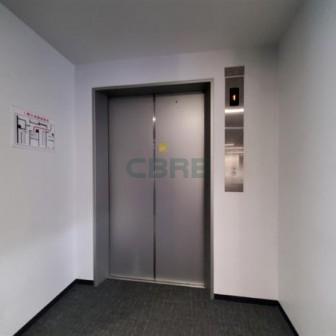 荷物用昇降設備