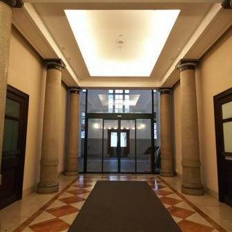 エレベーターホール